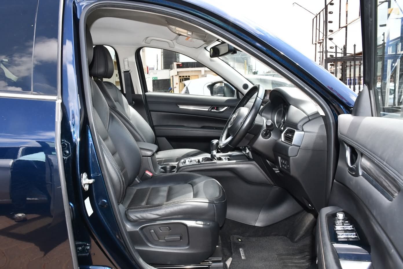 Toyota CX-5 - Image 4