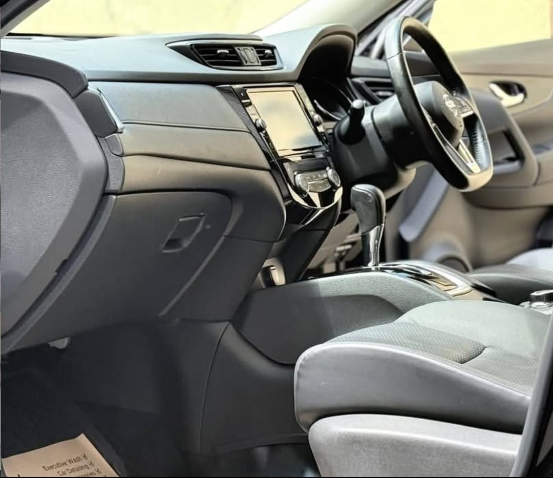 Toyota Corolla - Image 7