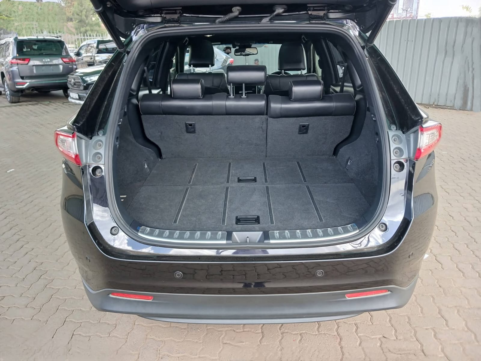 Toyota Corolla - Image 5