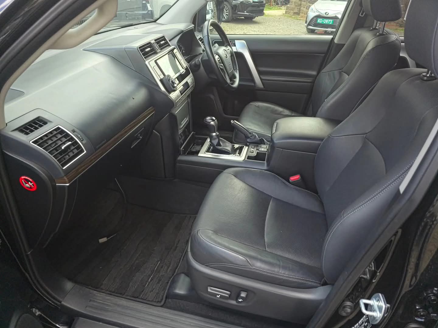 Toyota Prado TX-L - Image 4