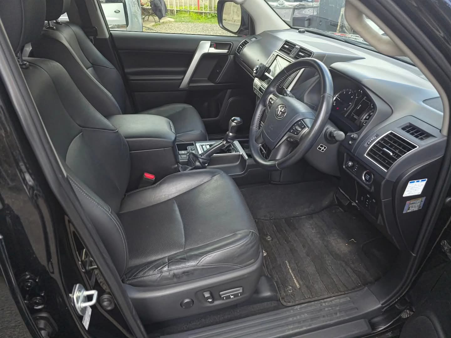 Toyota Prado TX-L - Image 6